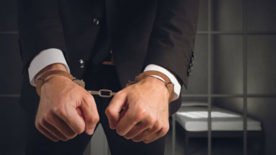 القيروان: ينتحل صفة مسؤول برئاسة الحكومة ويتحيّل على عدد من الادارات والمواطنين