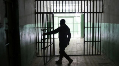 الثانية في ظرف أسبوع.. الكرباعي يُؤكّد وفاة مهاجر تونسي داخل السجون الإيطالية