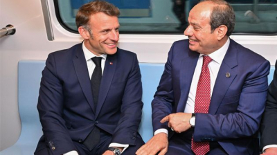 ماكرون على بعد 50 كيلومترا من القطاع