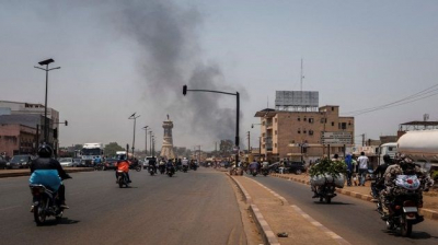 فرنسا تدعو رعاياها إلى مغادرة مالي في أسرع وقت ممكن