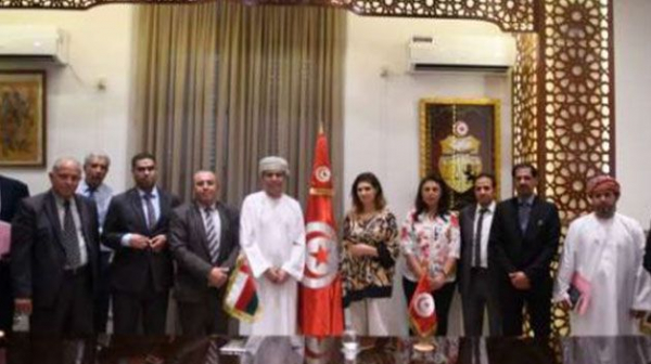 تعزيز التعاون بين تونس وسلطنة عمان في مجال التربية
