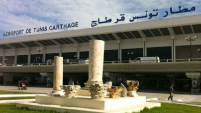 مطار تونس قرطاج:ترحيل عدد من المهاجرين غير النظاميين