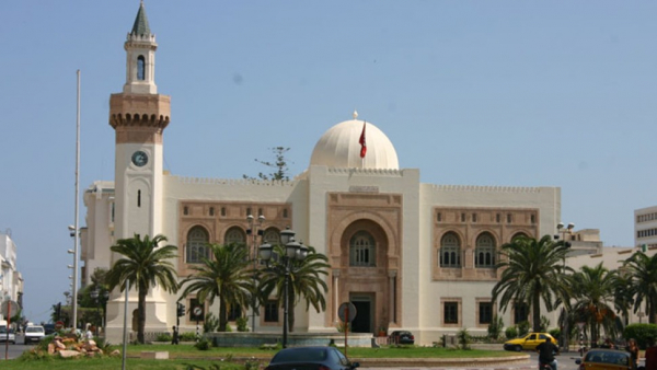 صفاقس: إمام جامع يتعرّض للاعتداء بالعنف من قبل أحد المصلّين